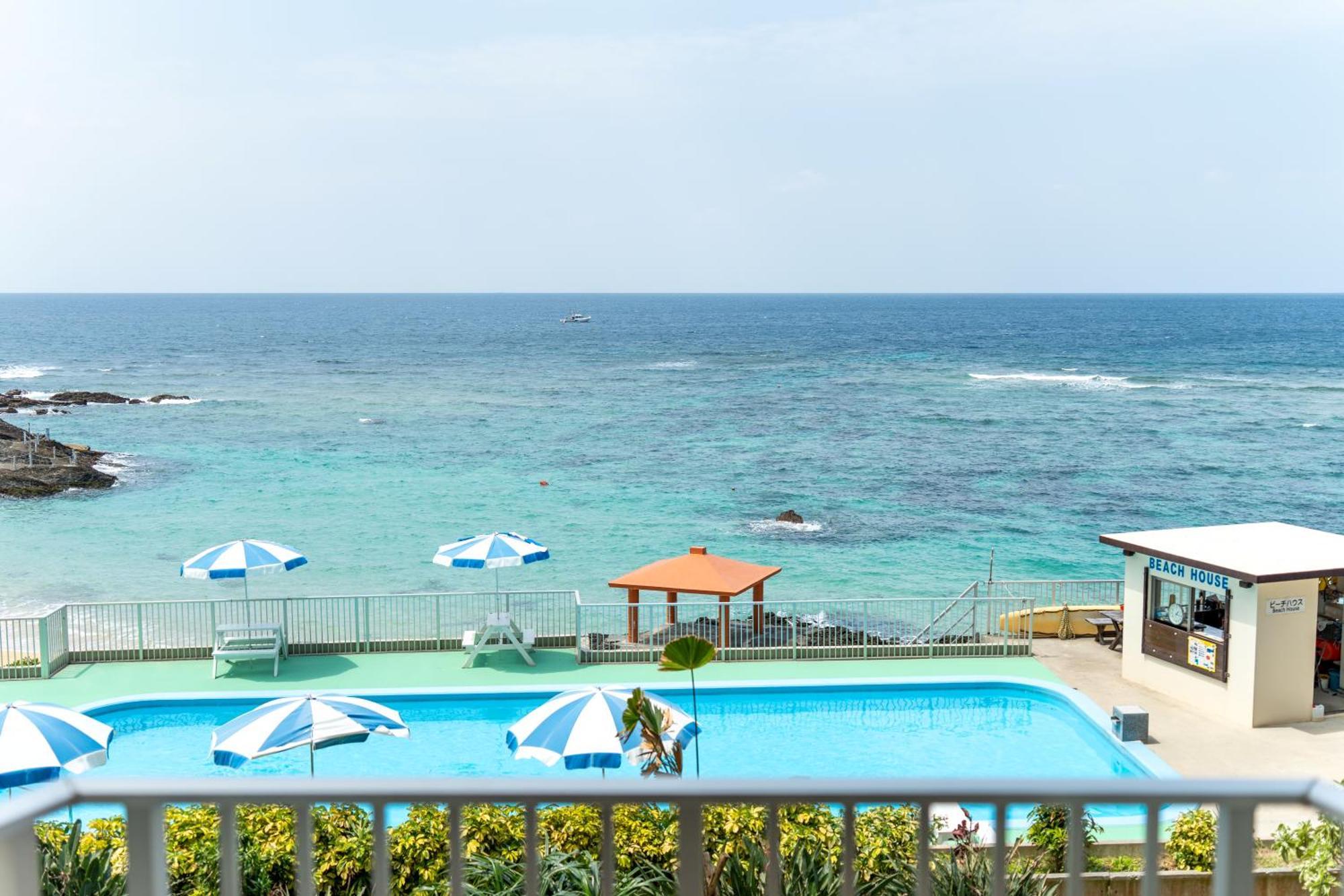 Hotel Miyuki Beach Onna Exterior foto